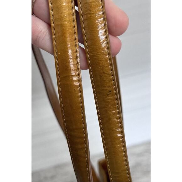 Auth Vintage Bottega Veneta Raffia Woven Beige Gold Patent Leather Shoulder Bag - Picture 14 of 16